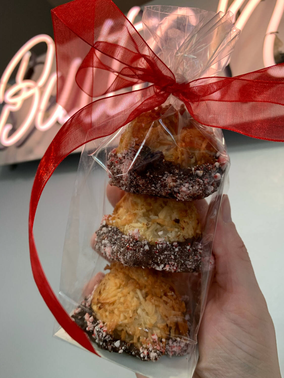 Chocolate Candy Cane Dipped Coconut Macaroons Bag (gluten-free) Chocolate Candy Cane Dipped Coconut Macaroons Bag (gluten-free)