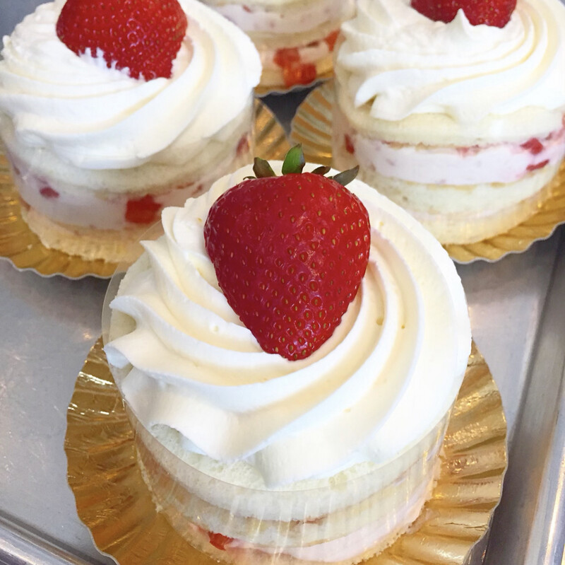 Strawberry Shortcakes | 1/2 dz