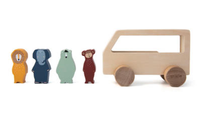 Houten dierenbus