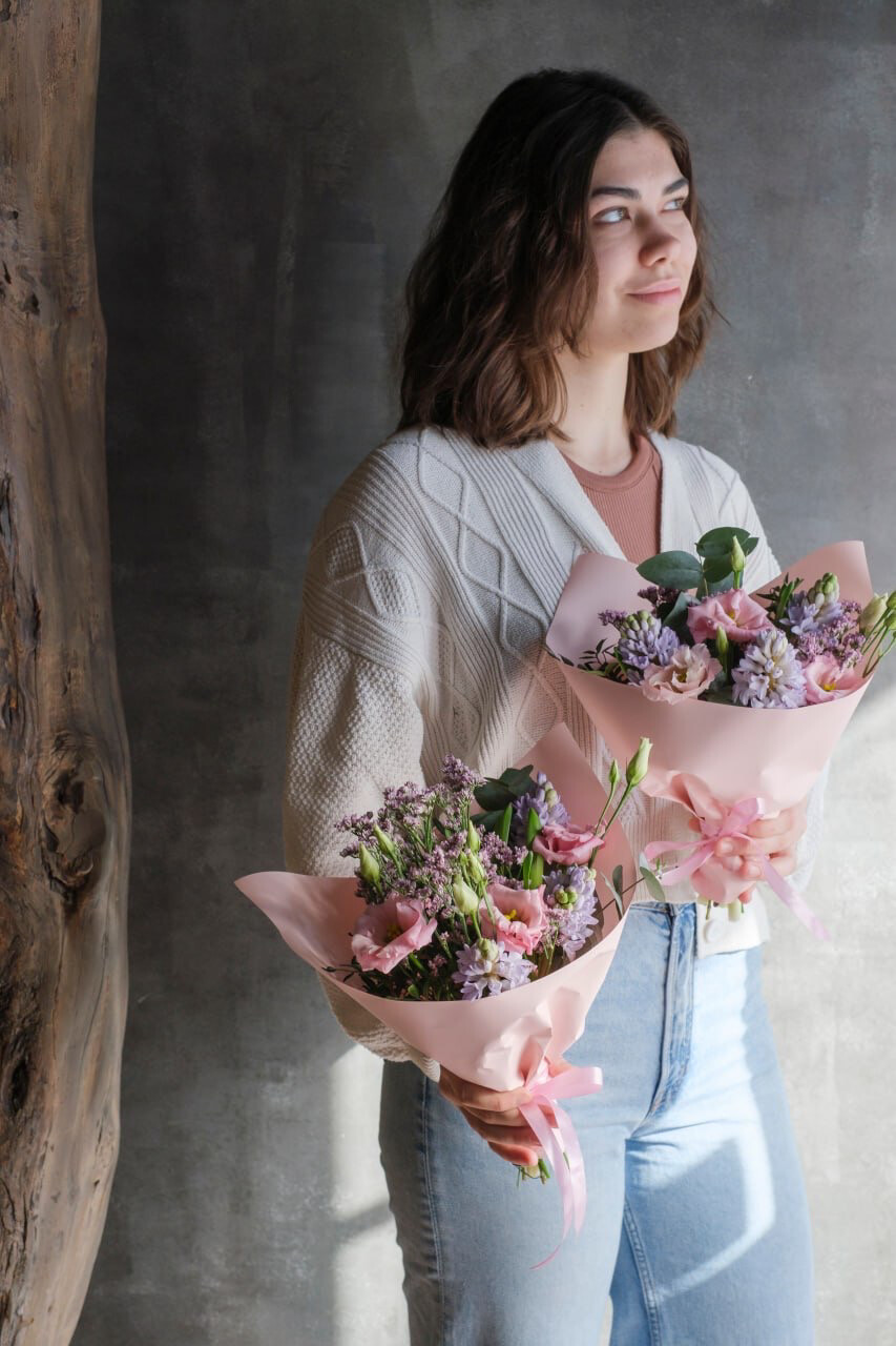 Букет 913 с гиацинтами и эустомой