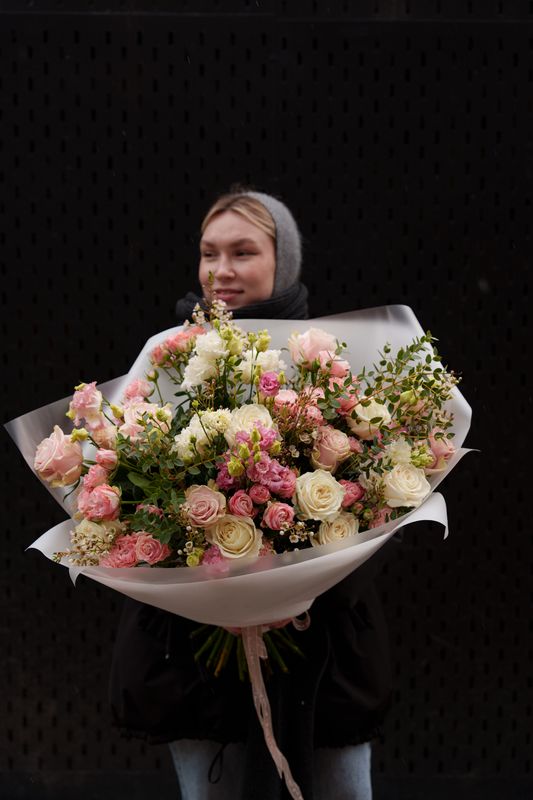 Букет XXL миксованный из роз