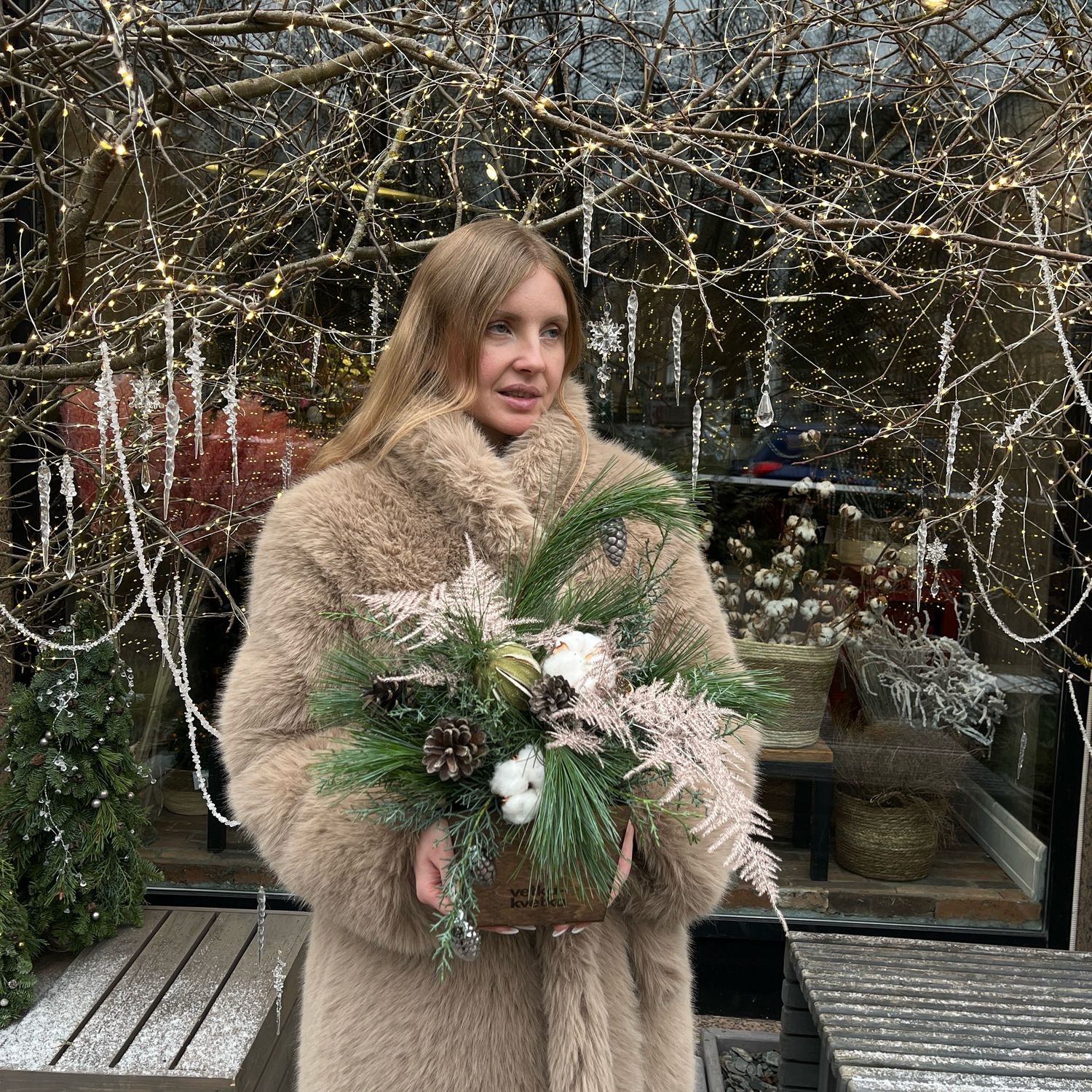 Хвойная композиция с хлопком