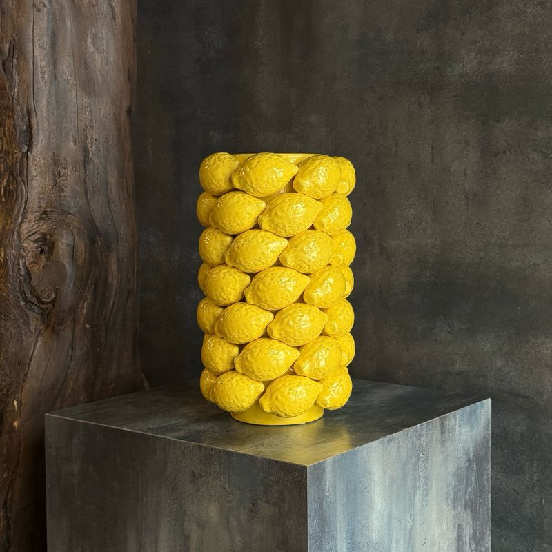 Ваза декоративная с лимонами Ваза декоративная с лимонами