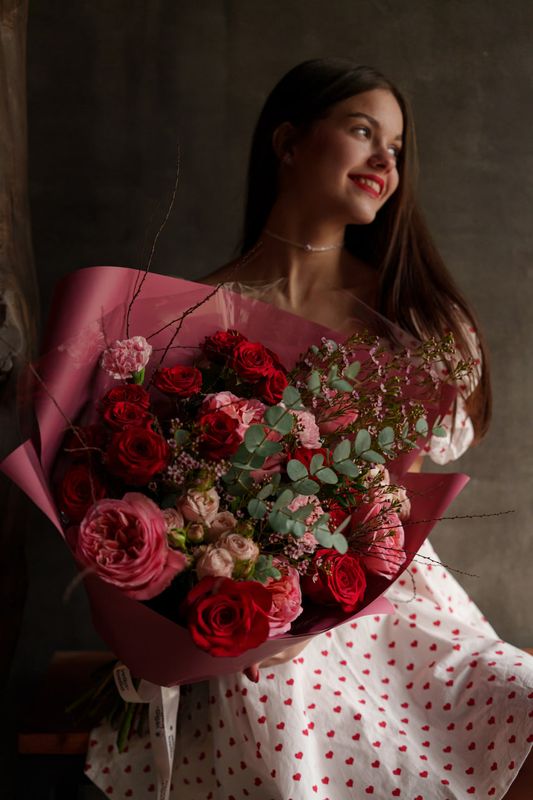 Букет миксованный из роз 974 Букет миксованный из роз 974