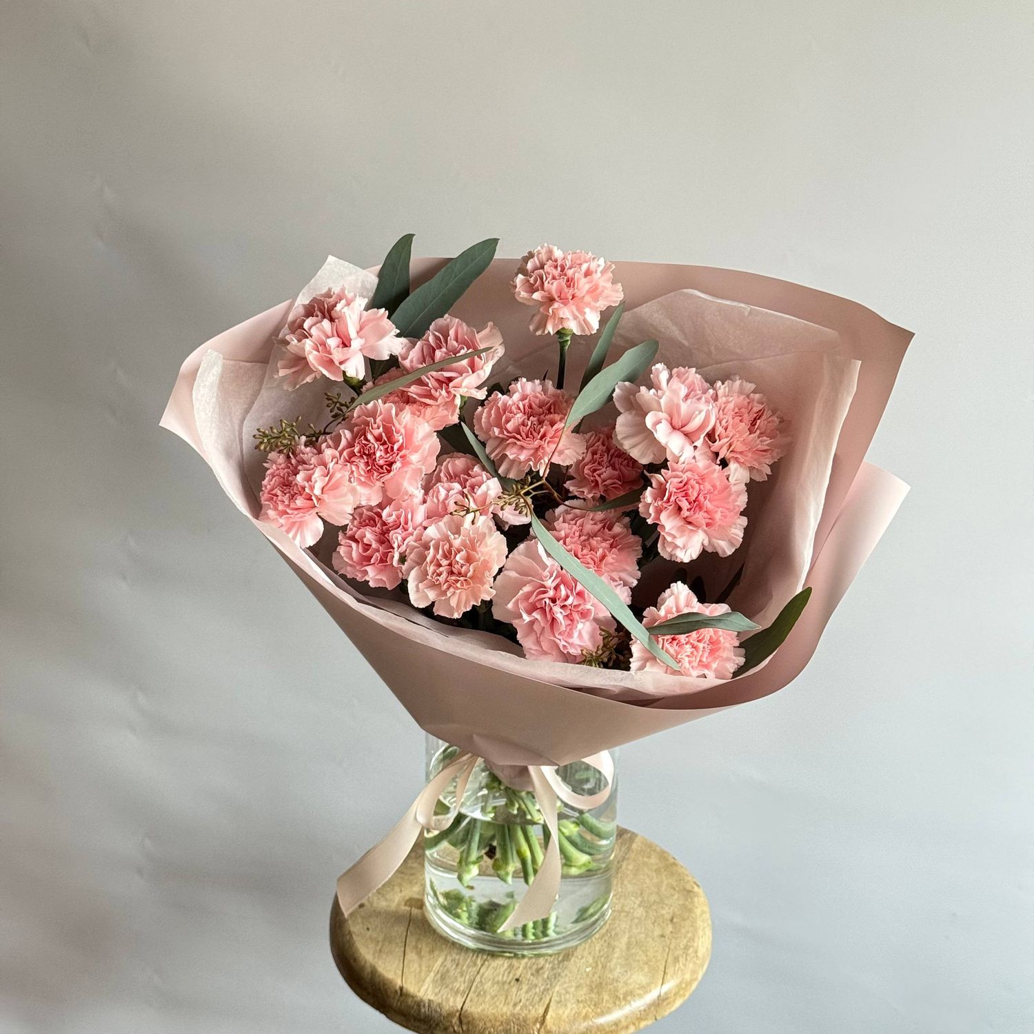 Монобукет из гвоздик