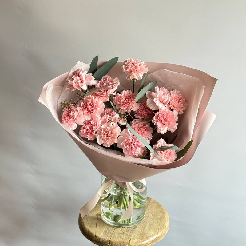 Монобукет из гвоздик