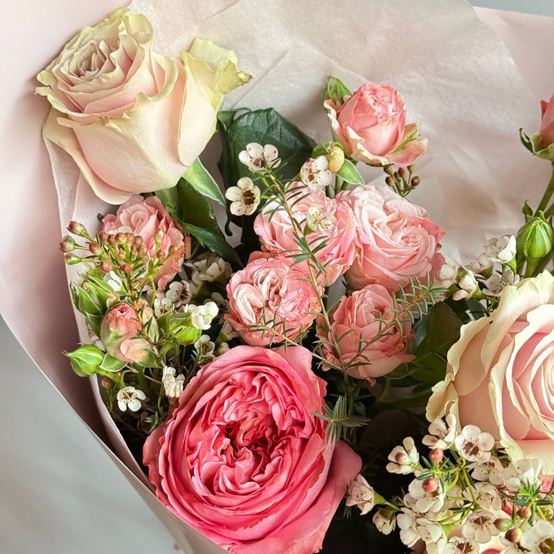 Mixed Garden Rose Bouquet