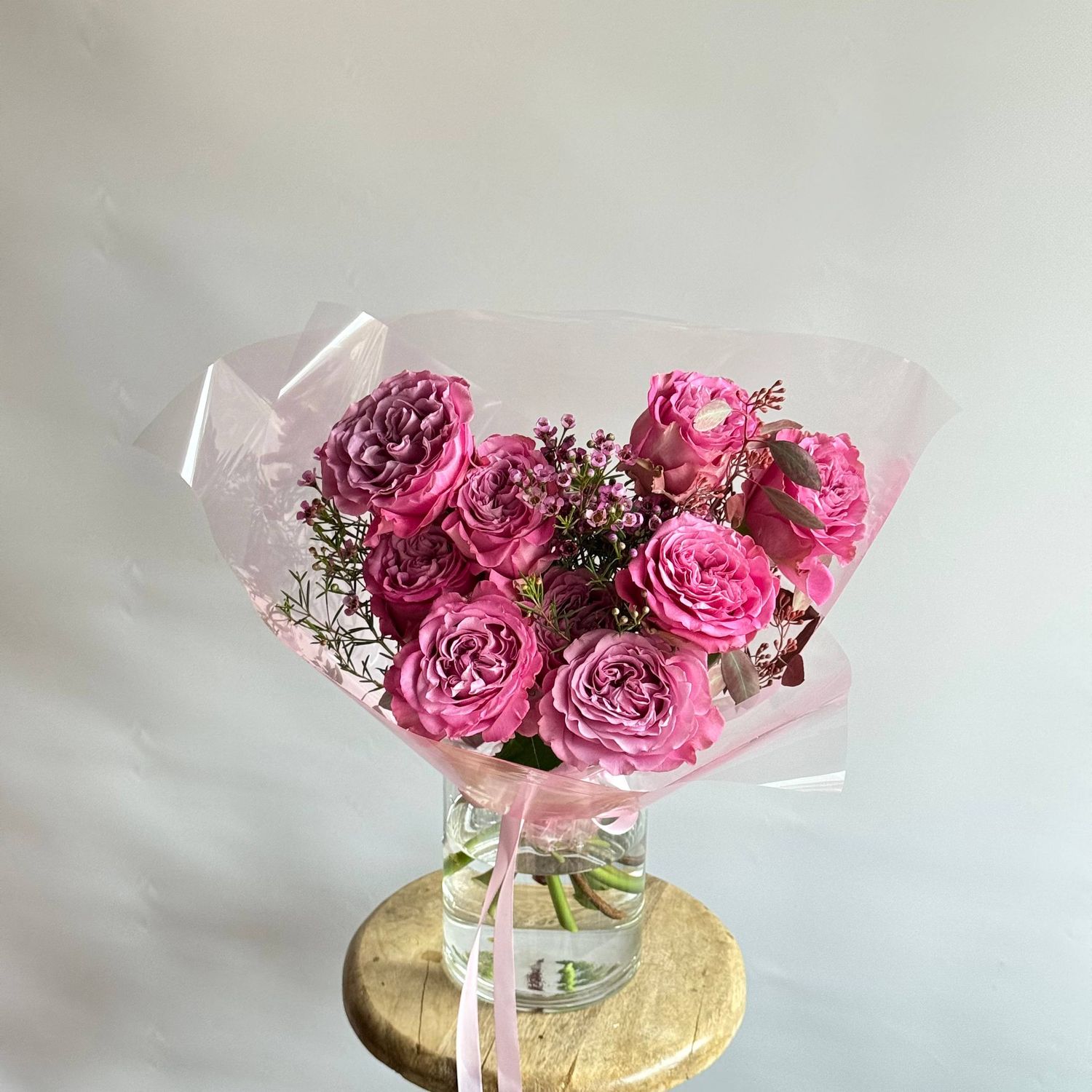 Букет из пионовидных роз сорта Кантри Блюз