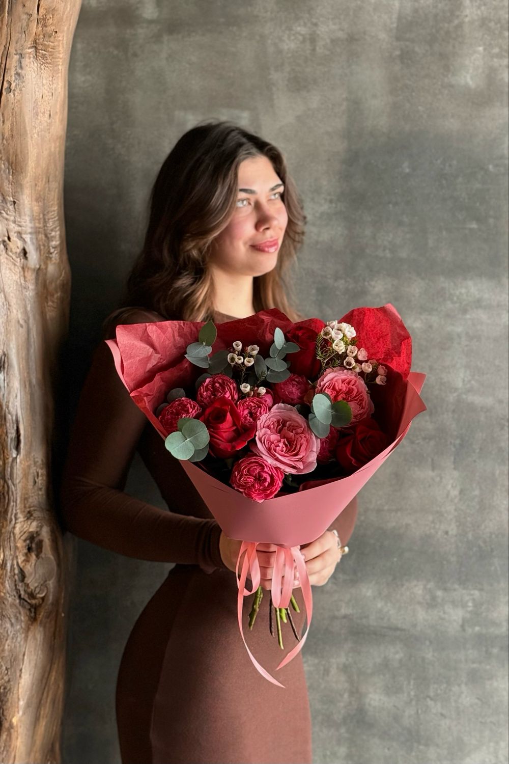 Букет 911 с розами