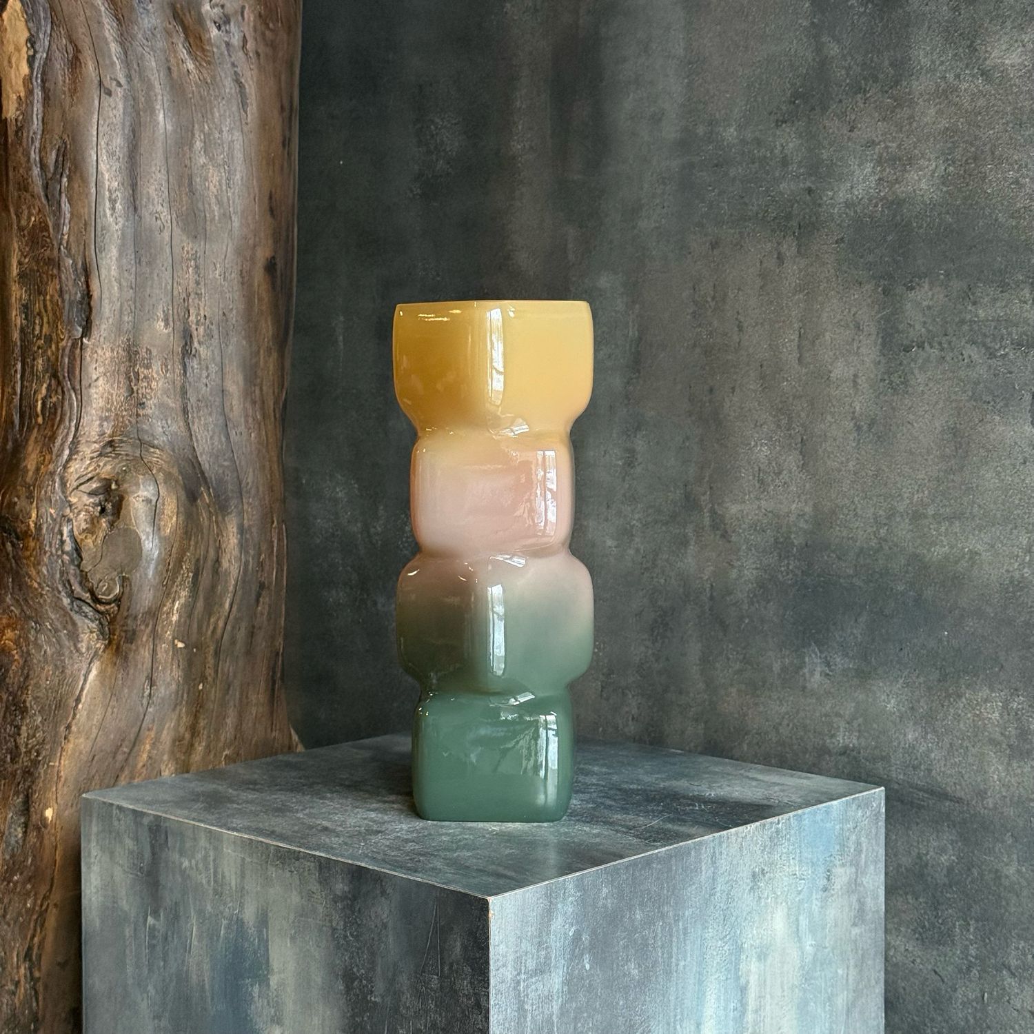 Ваза коричнево-зеленая