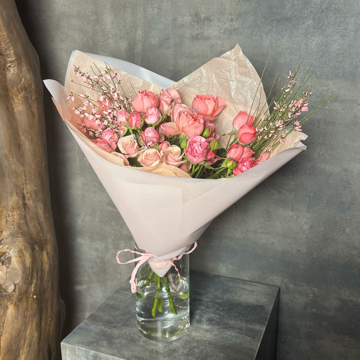 Букет с розами