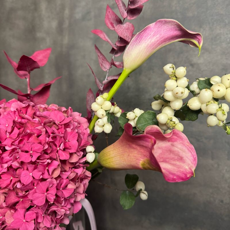 Hydrangea, Calla and Eucalyptus Bouquet