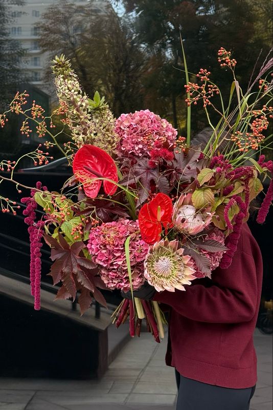 XXL Anthurium, Hydrangea and Amaranth Bouquet XXL Anthurium, Hydrangea and Amaranth Bouquet