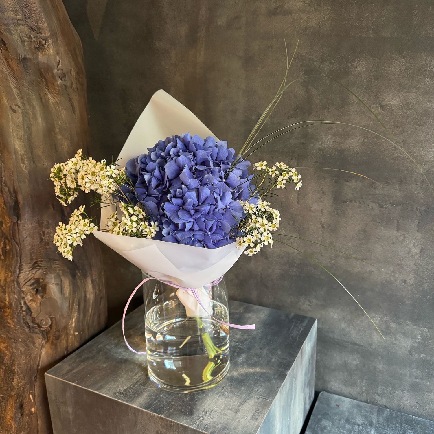 Hydrangea Compliment Bouquet