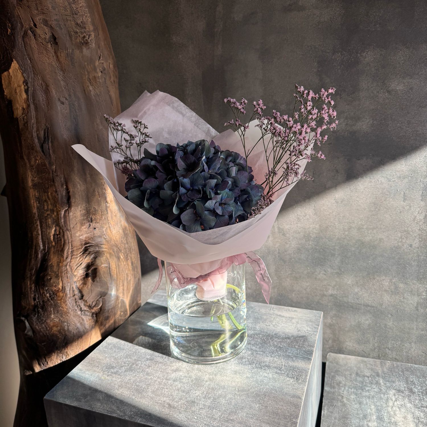 Hydrangea Compliment Bouquet