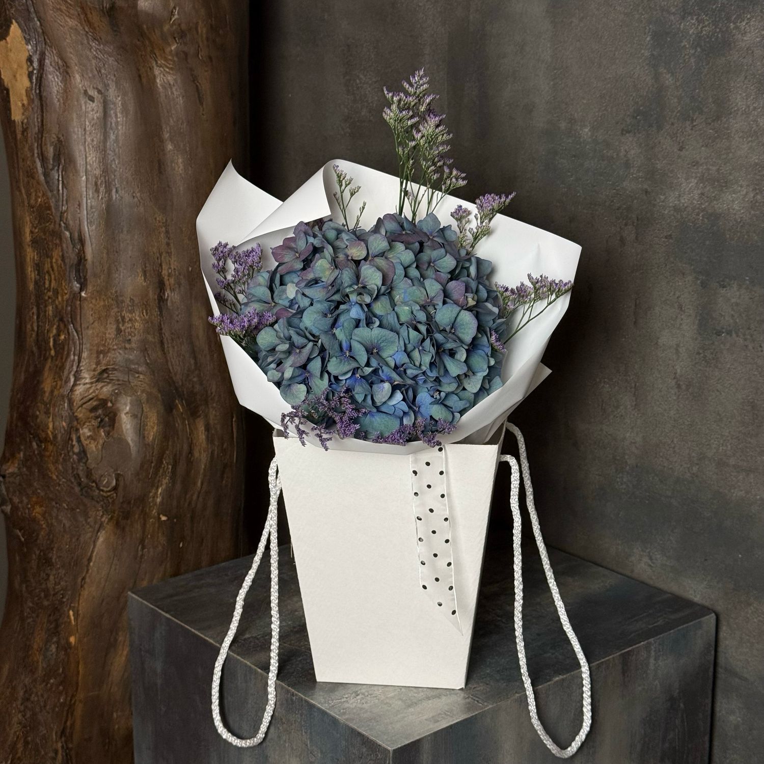 Hydrangea Compliment Bouquet