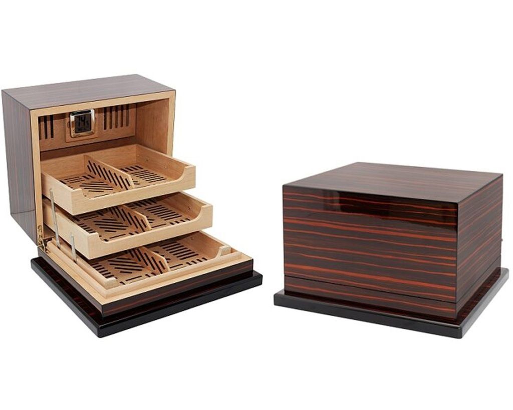 Humidor Lubinski Polished Ebbehout - 3 Laden Humidor Lubinski Polished Ebbehout - 3 Laden