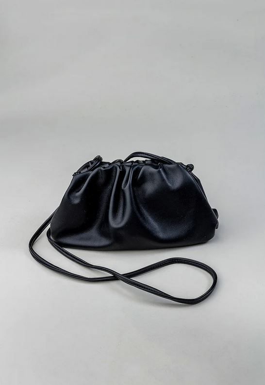 BOW19 zwarte handtas Dumpling bag