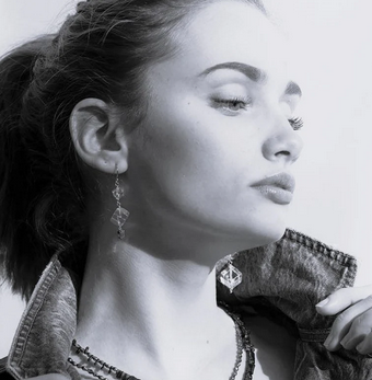 Murielle Perotti oorbel