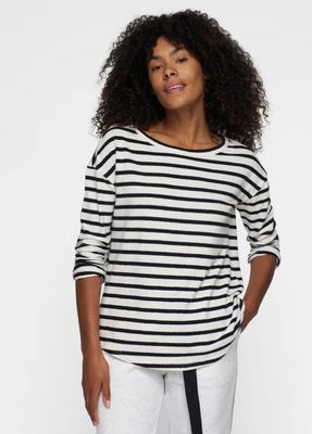 Tops &amp; T-shirts