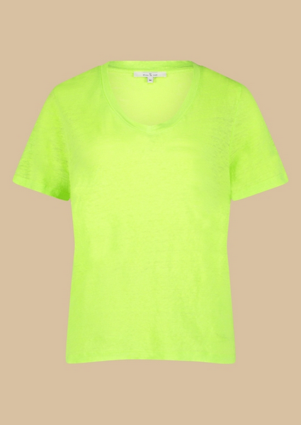 Circle of Trust t-shirt Mila