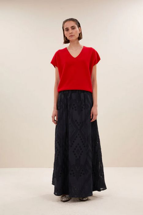By-Bar sil v-neck pullover lipstick