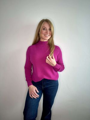 Bonita Amber deep violet