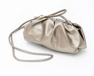 BOW19 handtas Dumpling bag shimmer