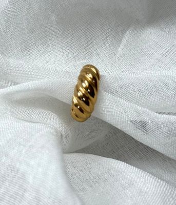 Masté ring Leon gold