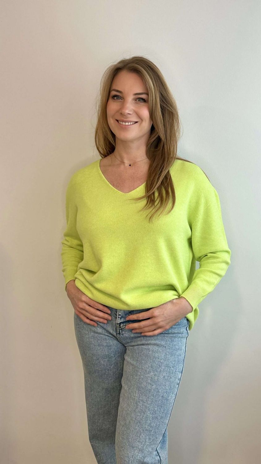 Bonita Avenue pull Sam limette