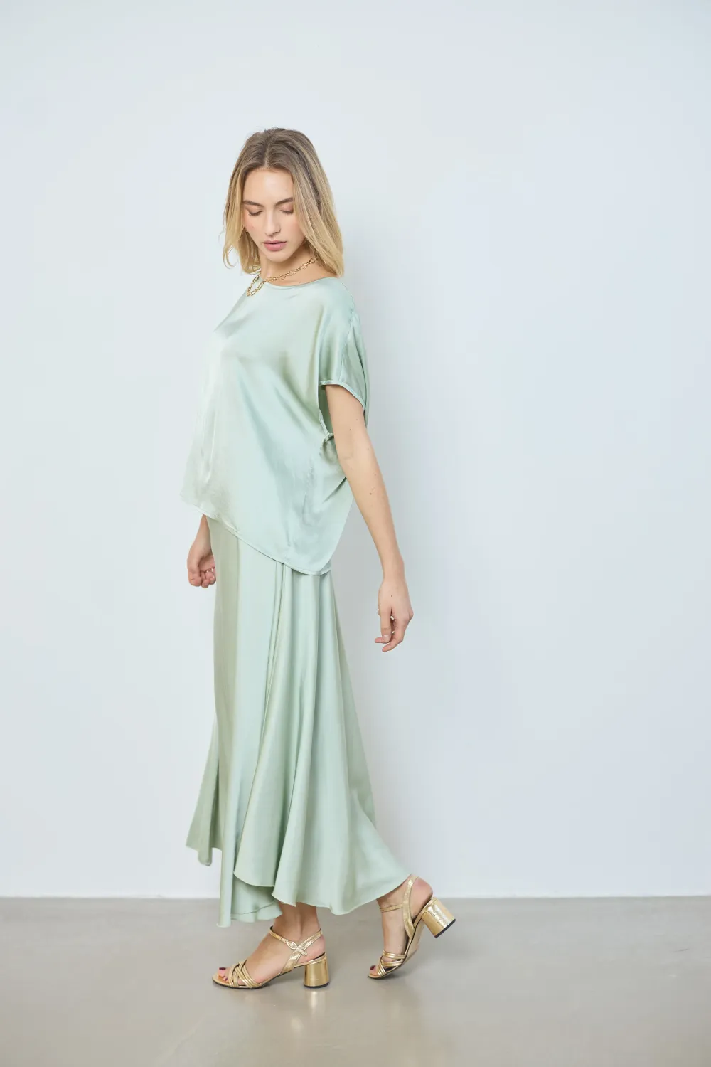 Love at me top Alice watergreen