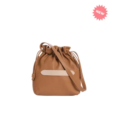 Marie Martens bucket amigo camel nude