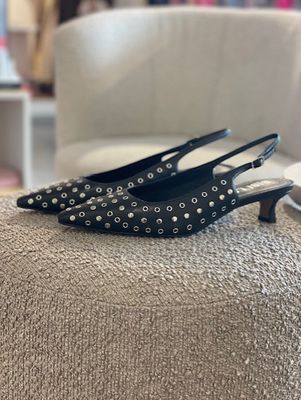 Bibi Lou zwarte slingback met studs