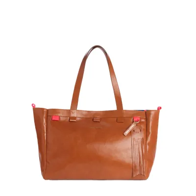 Marie Martens shiny shopper camel