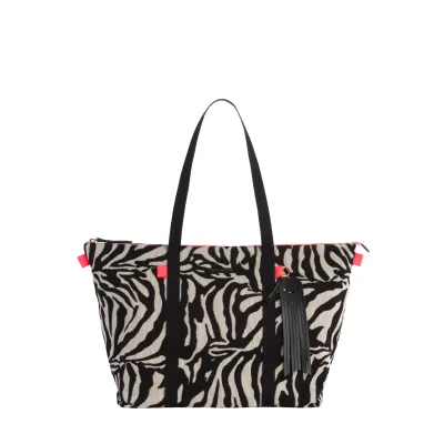 Marie Martens travel bag