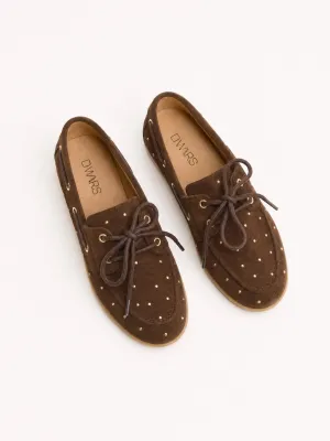Dwrs Latty small studs dark brown suede