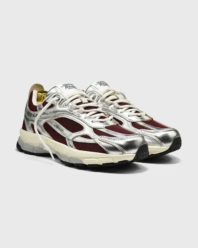 Mercer the re-run pine dark red