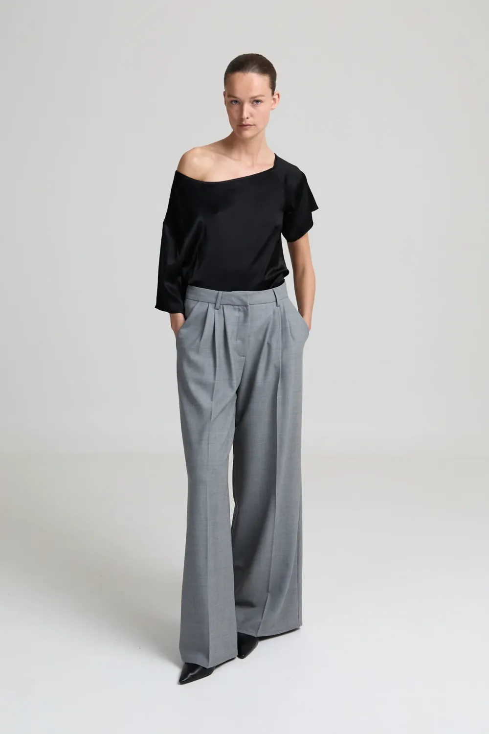Liv the label pants grey melange