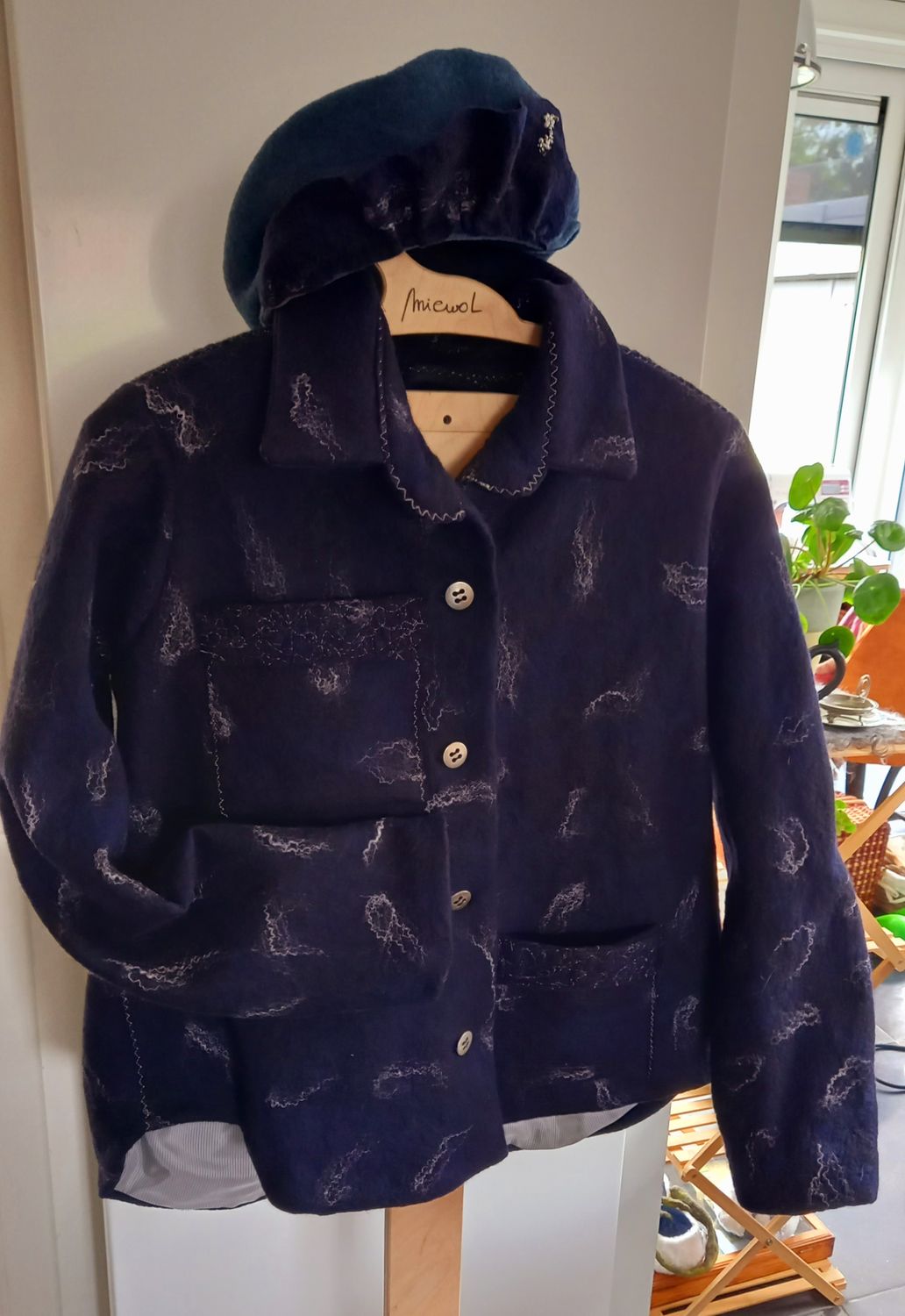 Jas &#39; Look for the silver lining&#39;