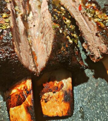 RIbs (veal) with Chimichurri red spicy or green - 1000 gr.
