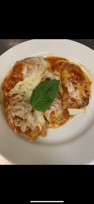 Stuffed Shells Baked with Mozzarella