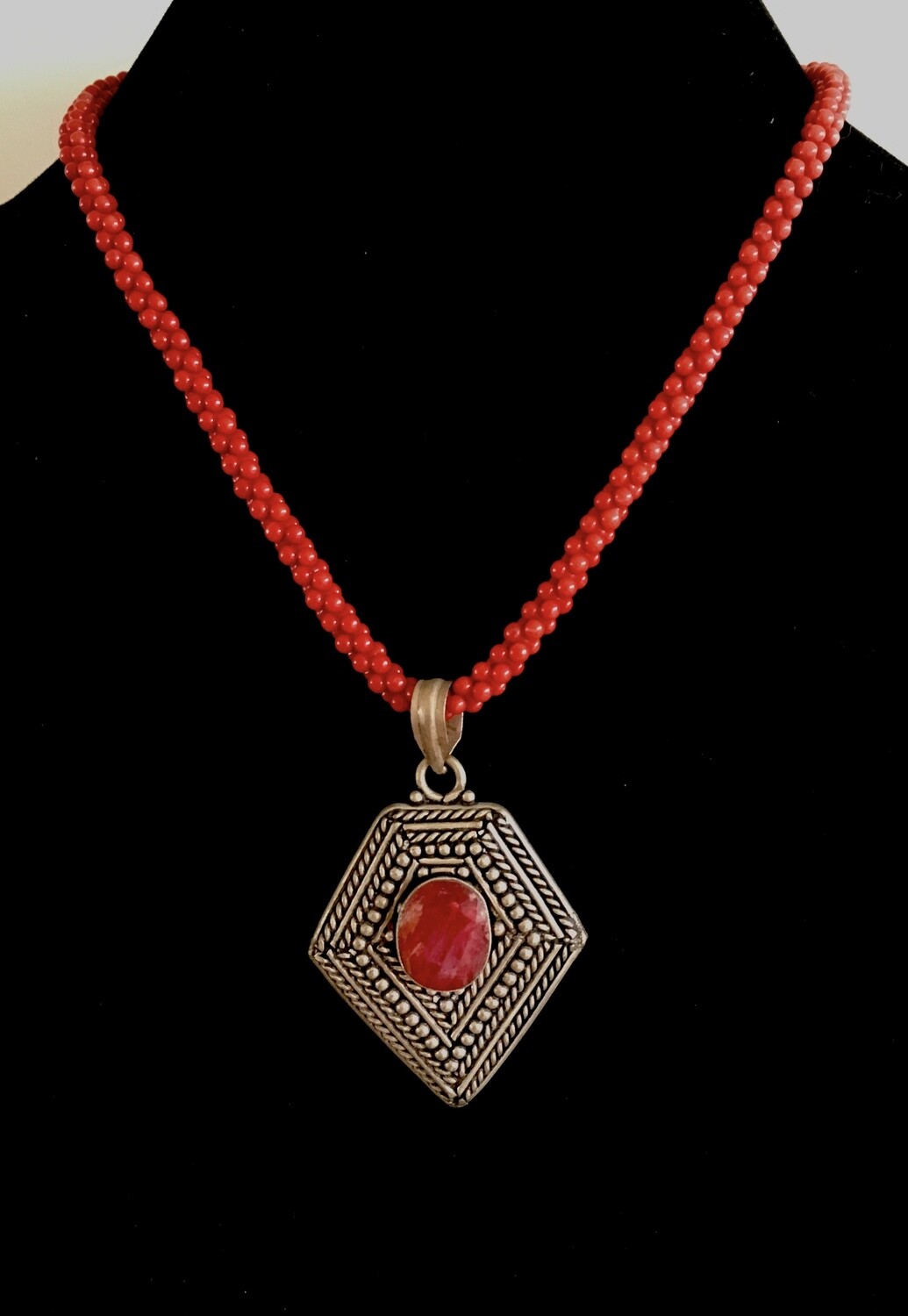 Red beads necklace ( with Moroccan silver and beads pendant)