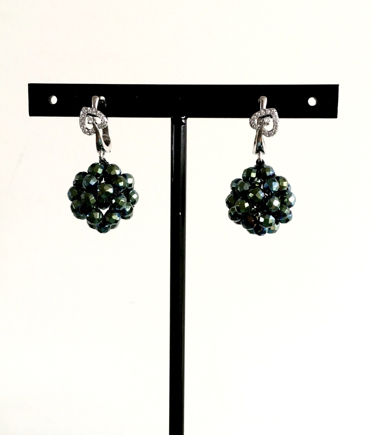 Veridian green heart earrings