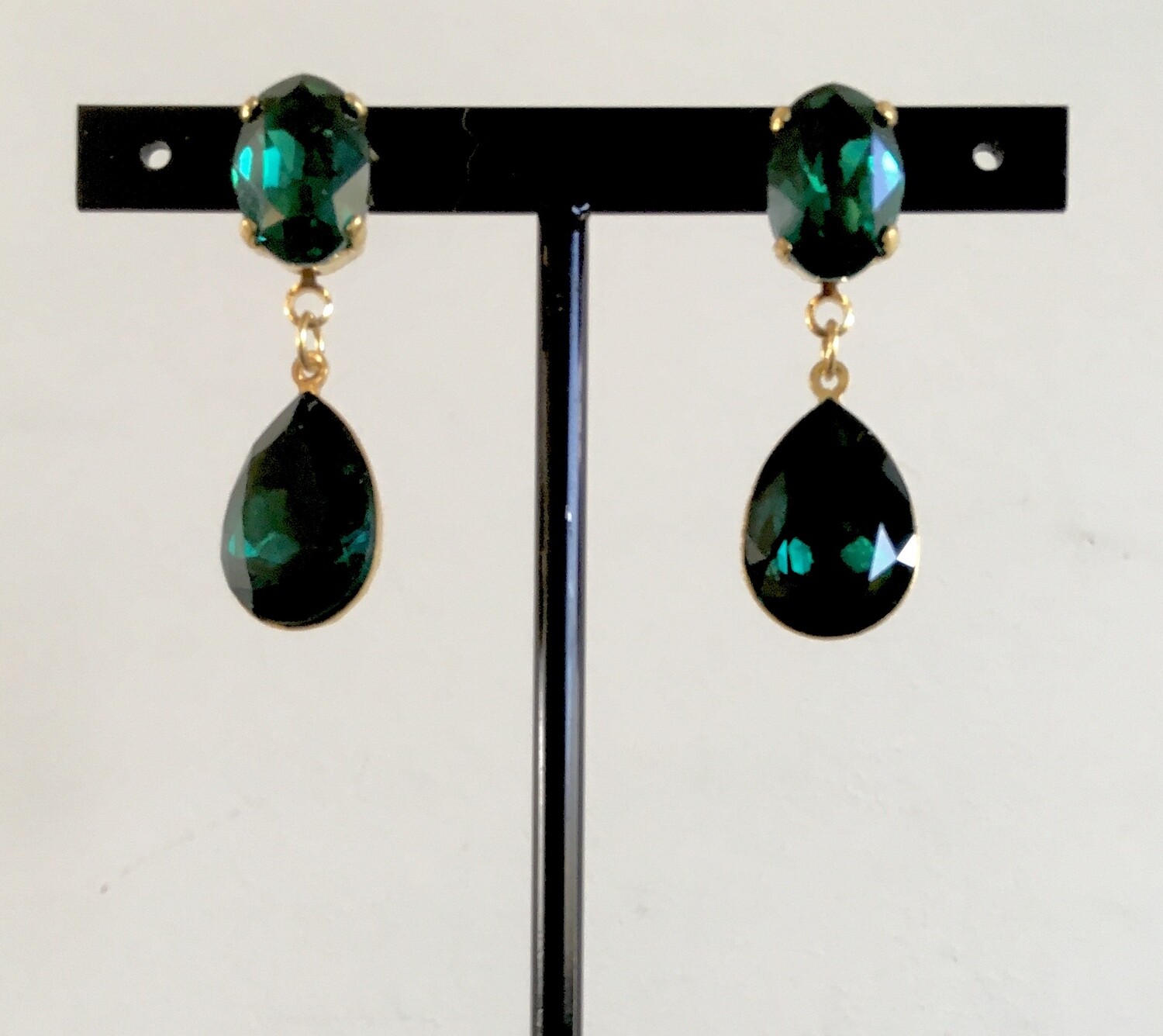 Veridian green drop earrings