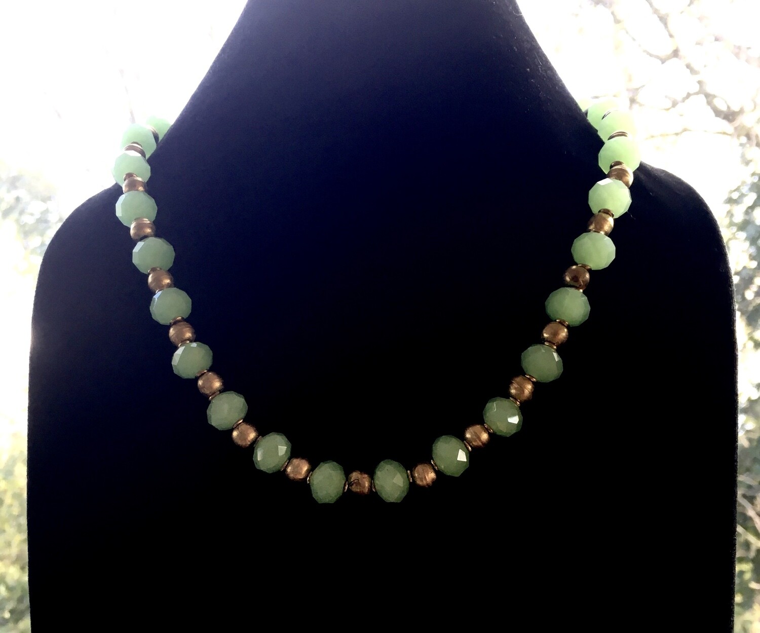 Green agate and gold necklace