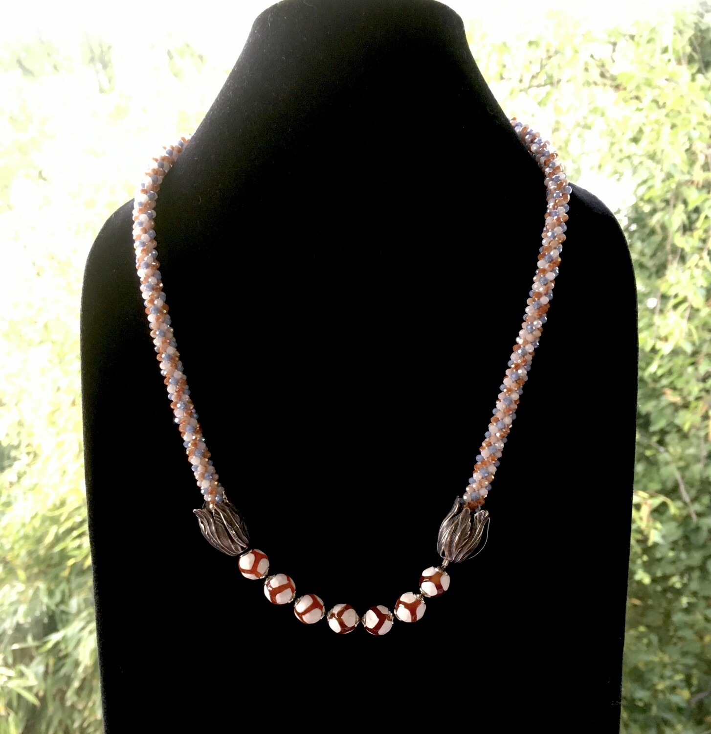7 buds Kumihumo necklace