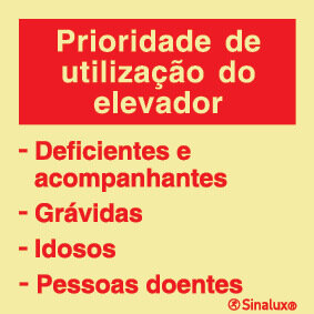 P0602 PVC fotoluminescente 150x150 TIPO 2