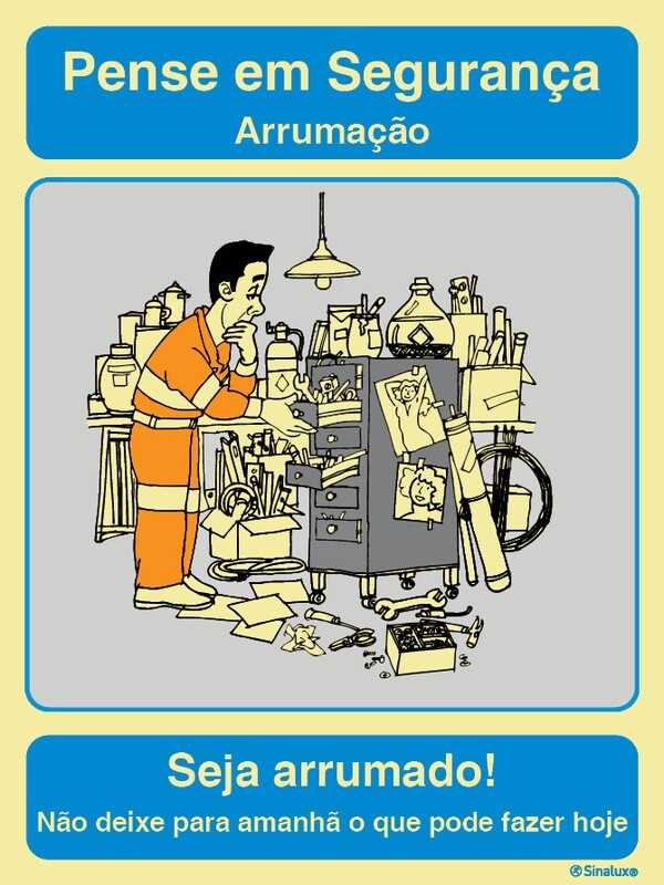 PSS07 PVC fotoluminescente 300x400 TIPO 1