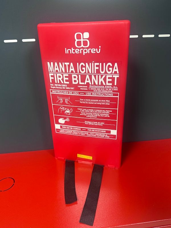 Manta Ignífuga (180x180 mm)