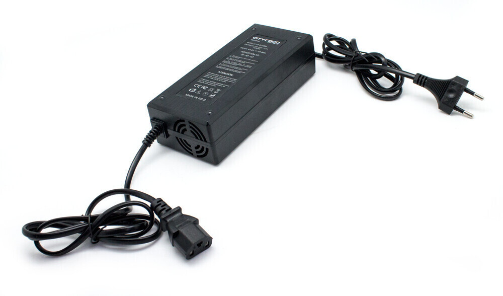 Ladegerät CLS33 - OUTPUT 2A